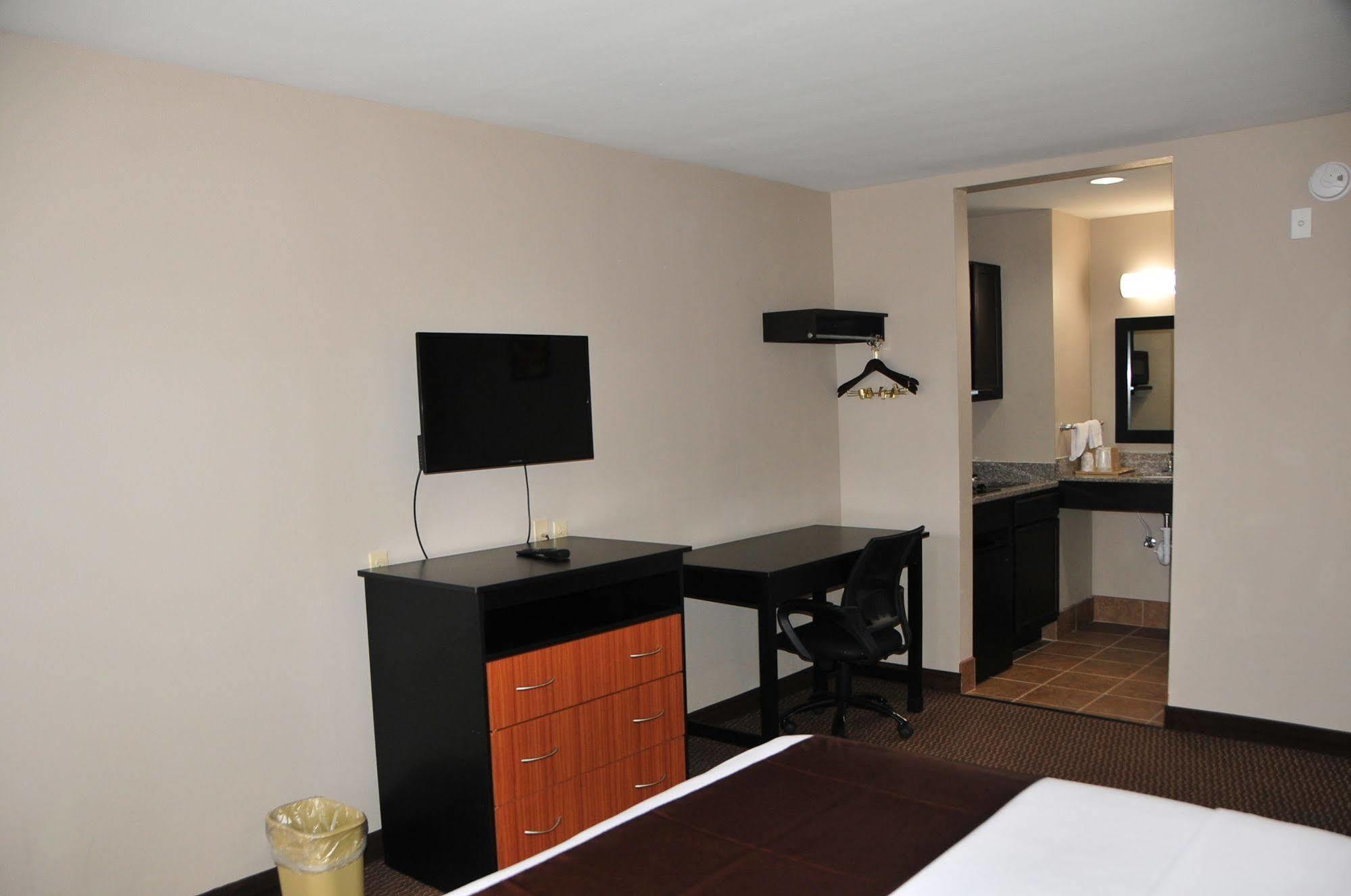 Paradise Inn & Suites Baton Rouge Zewnętrze zdjęcie