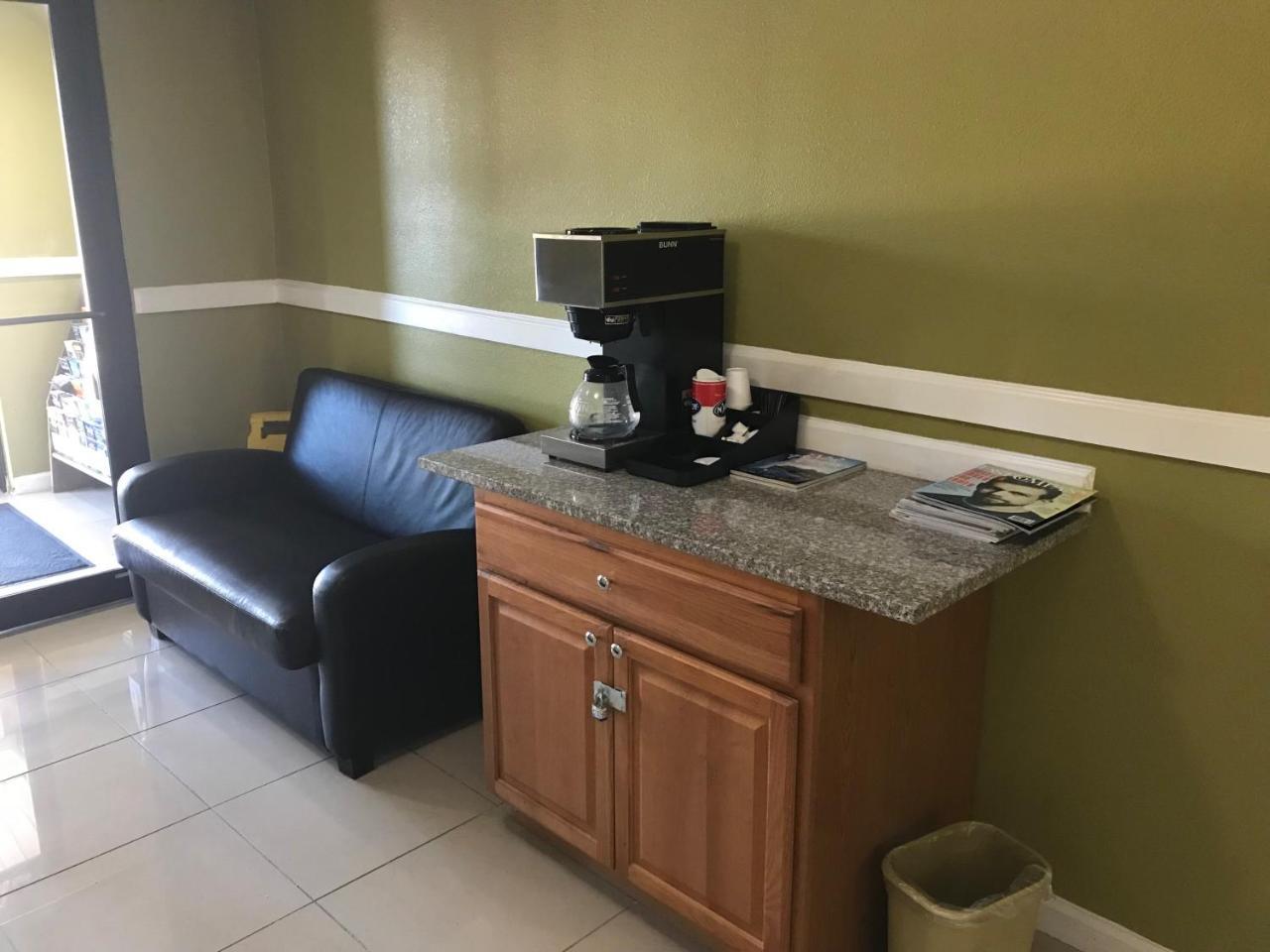 Paradise Inn & Suites Baton Rouge Zewnętrze zdjęcie